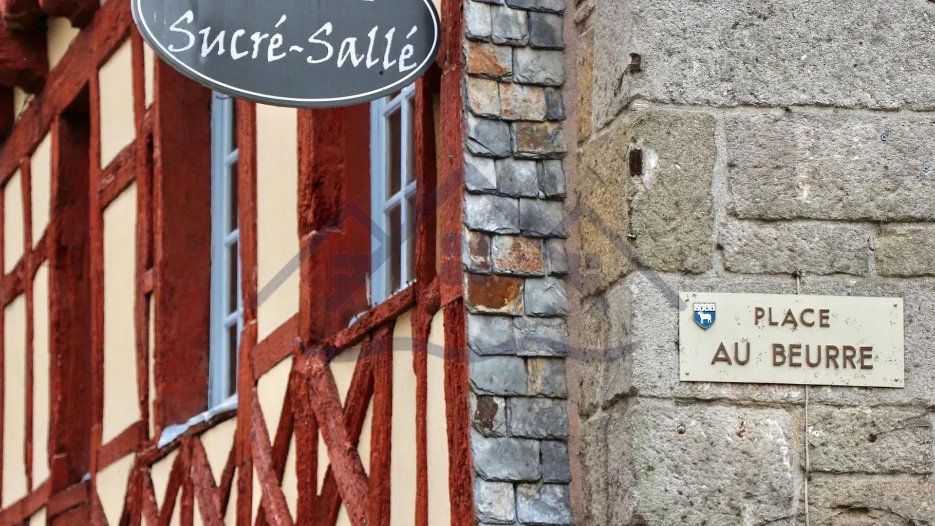 Localise - M14 - Caligourdaine - Maison D'Exception - Construction De 2024 - A 30M De La Mer Et Quelques Pas Des Plages - Exterieur Clos - 4 Places De Parking Privatives - Wifi Inclus - Draps Inclus - Centre Et Port A 7 Minutes A Pied Guilvinec