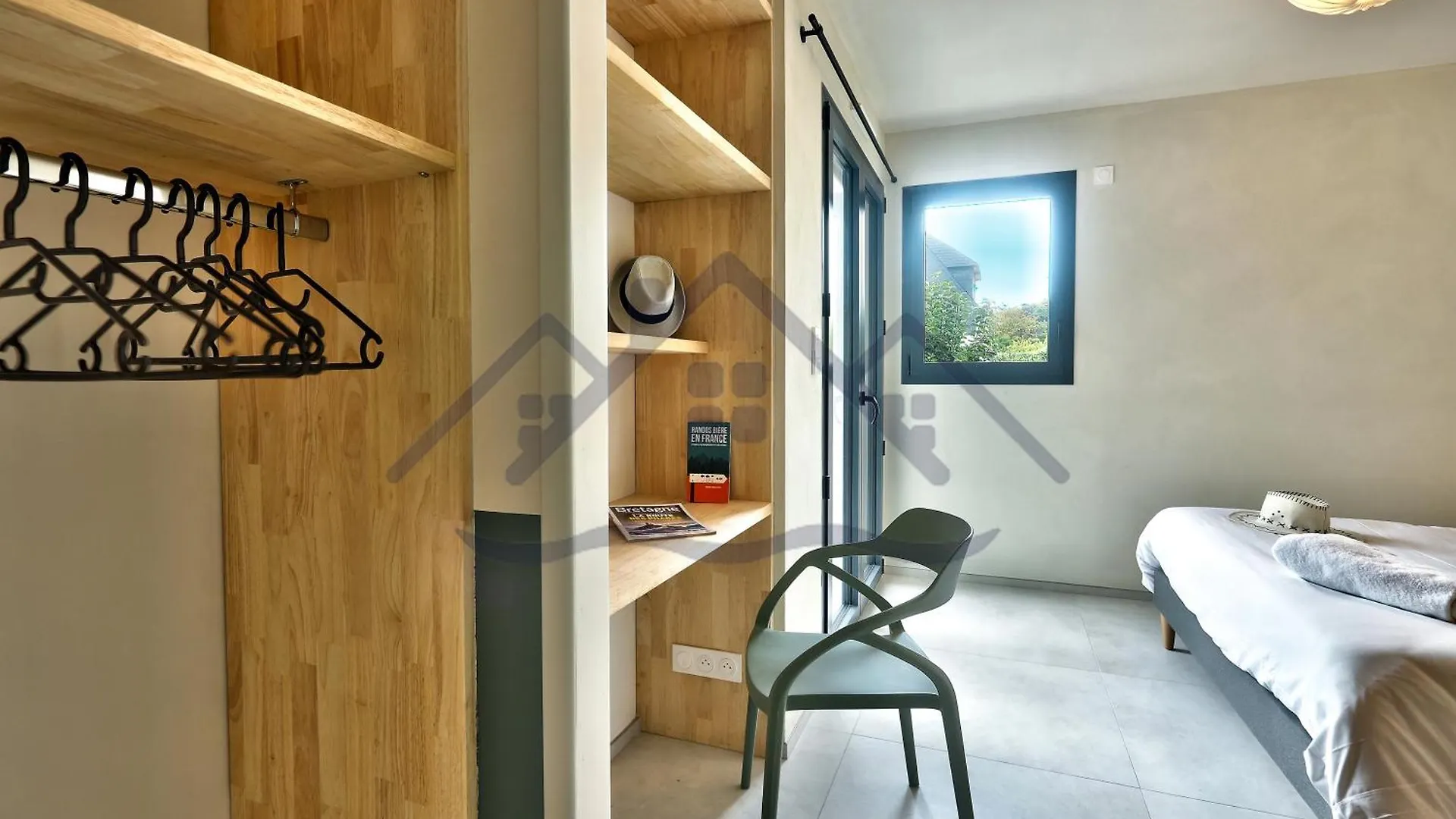 Holiday home Localise - M14 - Caligourdaine - Maison D'Exception - Construction De 2024 - A 30M De La Mer Et Quelques Pas Des Plages - Exterieur Clos - 4 Places De Parking Privatives - Wifi Inclus - Draps Inclus - Centre Et Port A 7 Minutes A Pied Guilvinec France
